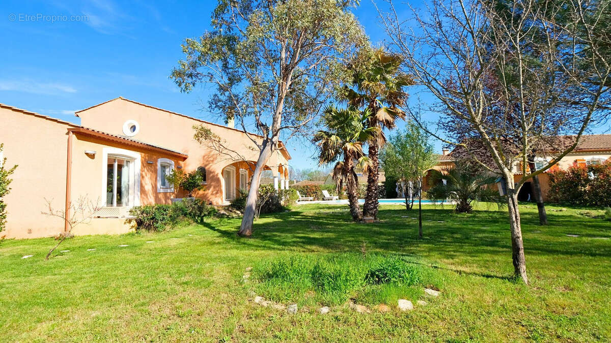 Maison à SAINT-CHINIAN