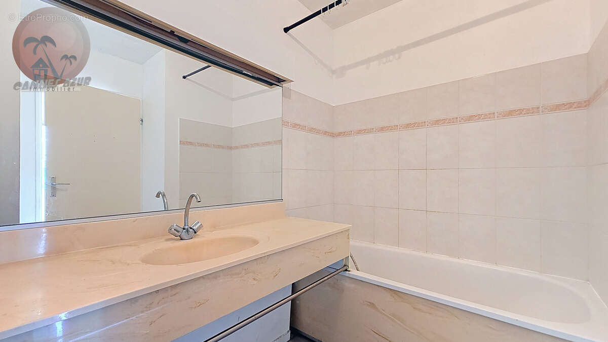 Appartement à LE CANNET