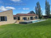 Maison à MOUTIERS-SUR-LE-LAY