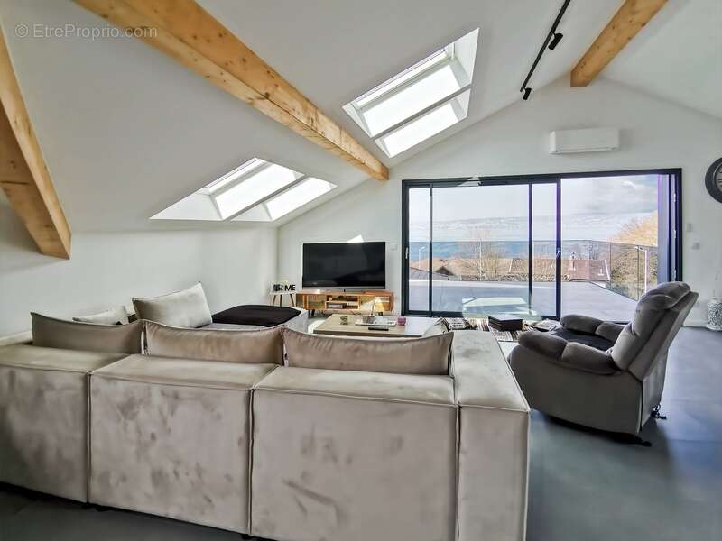 Appartement à NEUVECELLE