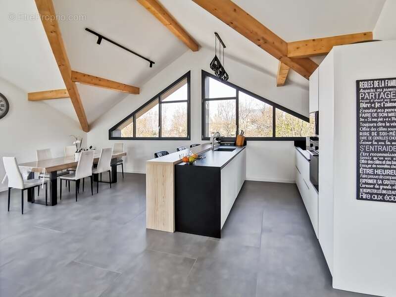 Appartement à NEUVECELLE