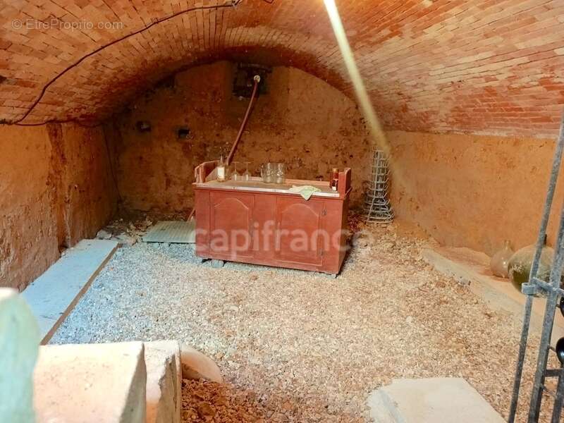 Maison à LES BORDES