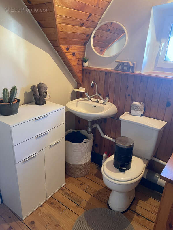 Maison à ONET-LE-CHATEAU