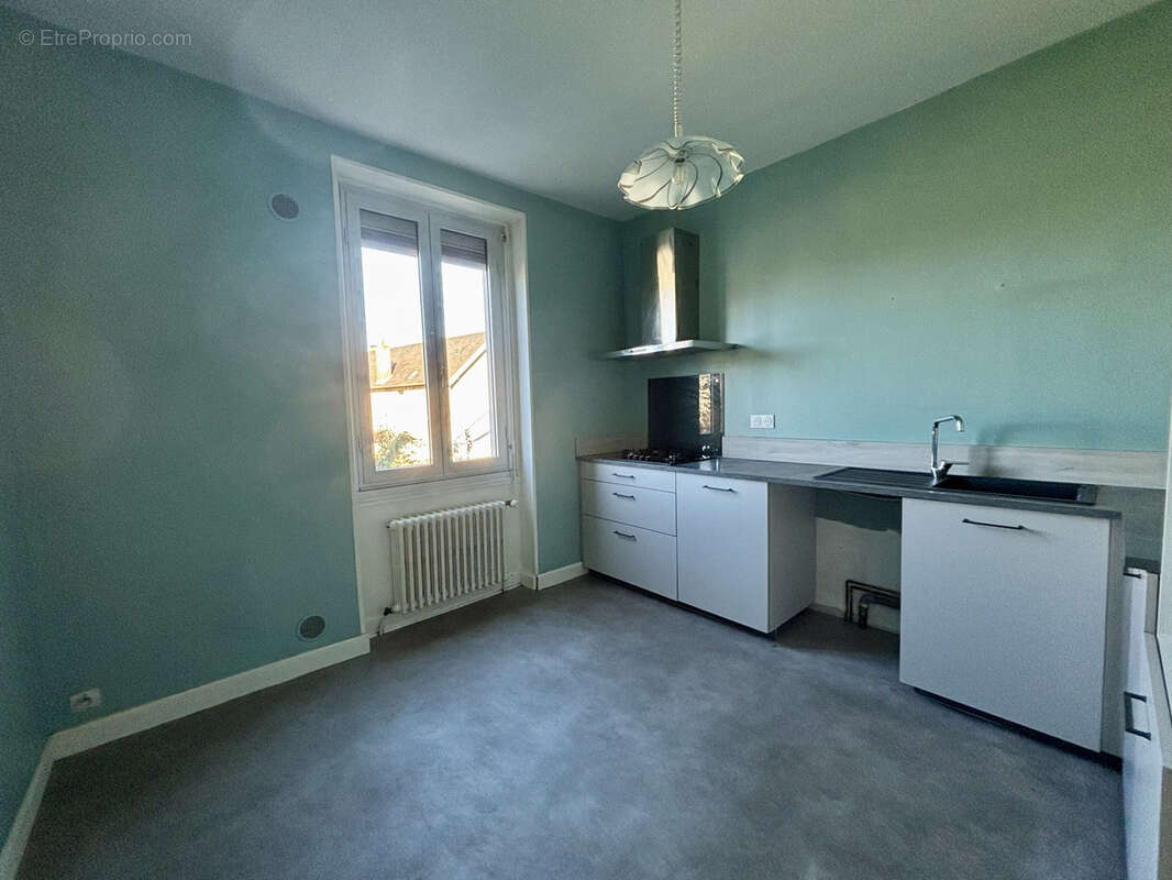 Maison à BRIVE-LA-GAILLARDE