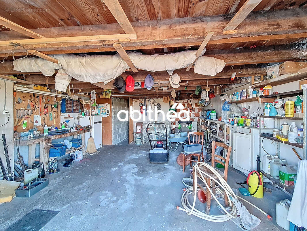 Maison à JARNAC-CHAMPAGNE