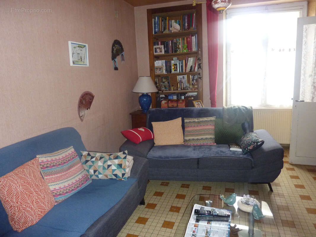 Maison à MONTMORILLON