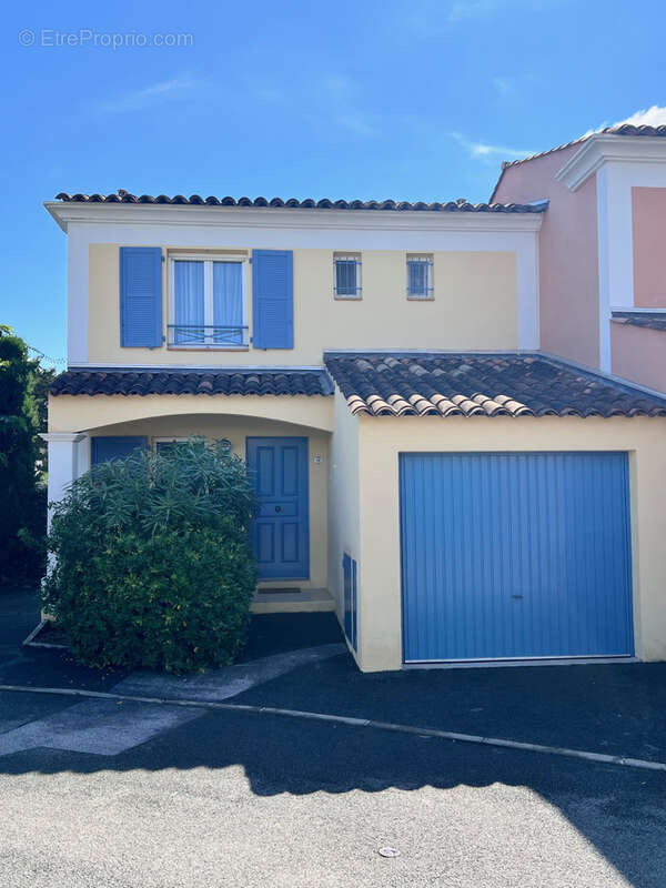 Maison à FREJUS