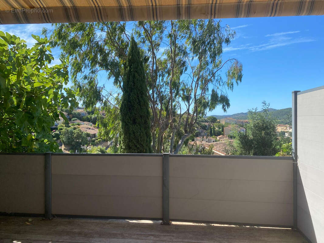 Maison à BORMES-LES-MIMOSAS