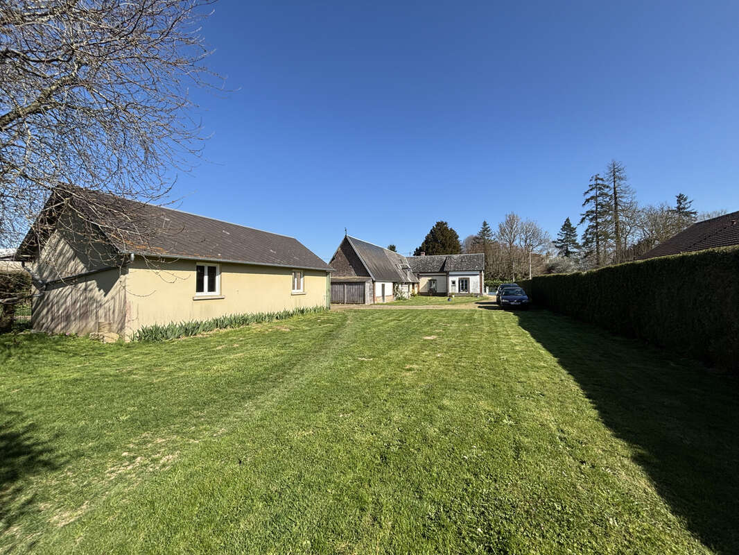 Maison à LE FIDELAIRE