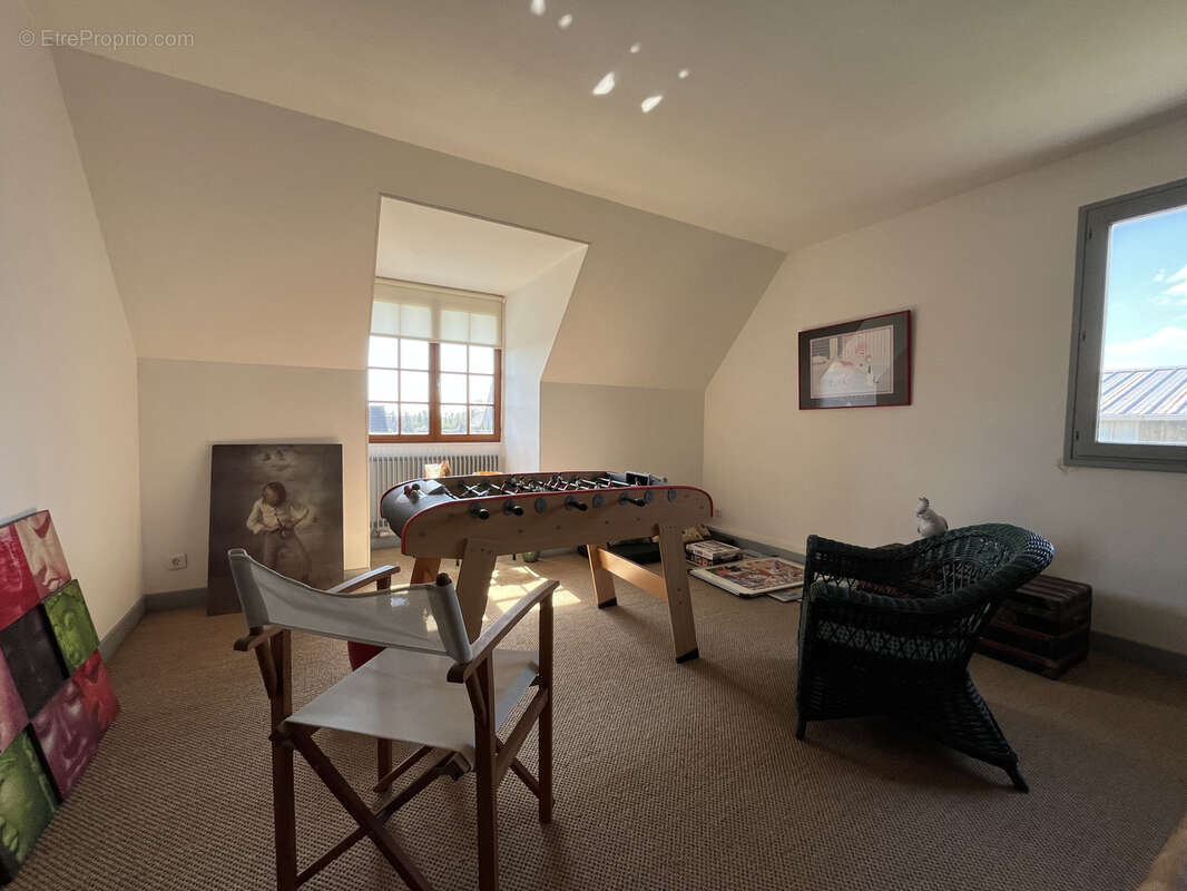 Maison à ANGERVILLE-LA-MARTEL