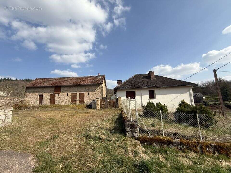 Maison à ALLIGNY-EN-MORVAN