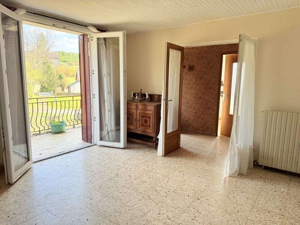 Maison à ALLIGNY-EN-MORVAN