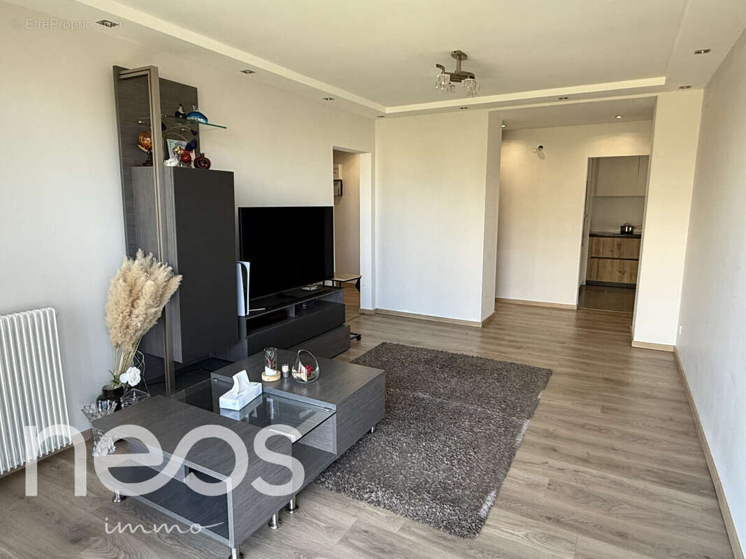 Appartement à CHEVIGNY-SAINT-SAUVEUR