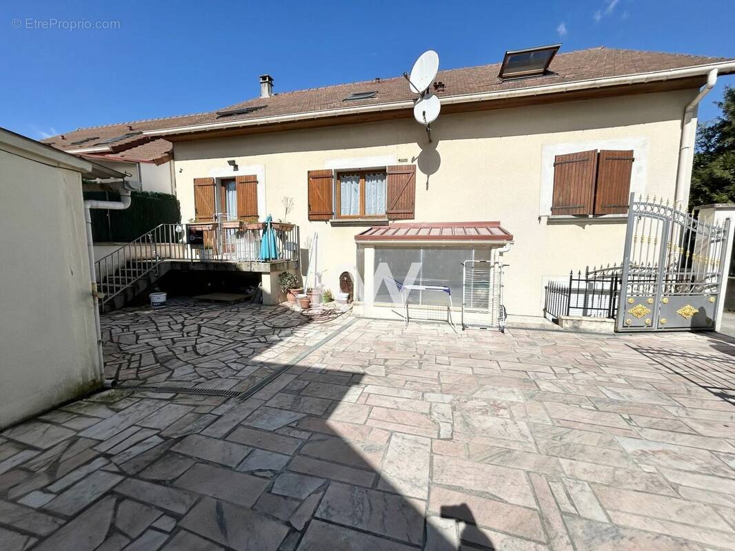 Maison à QUINCY-SOUS-SENART