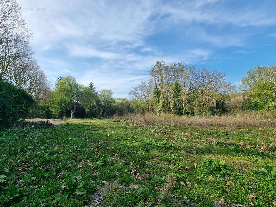 Terrain à JOUARS-PONTCHARTRAIN