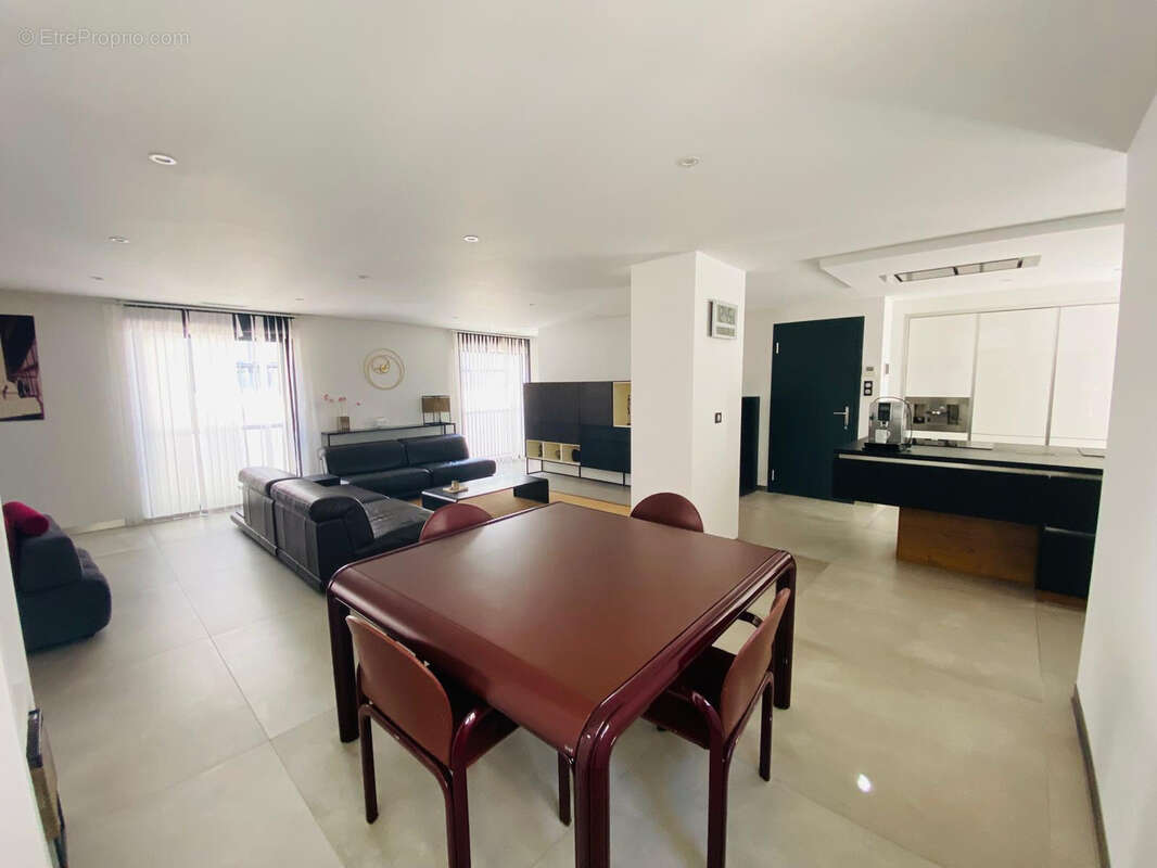 Maison à CANET-EN-ROUSSILLON