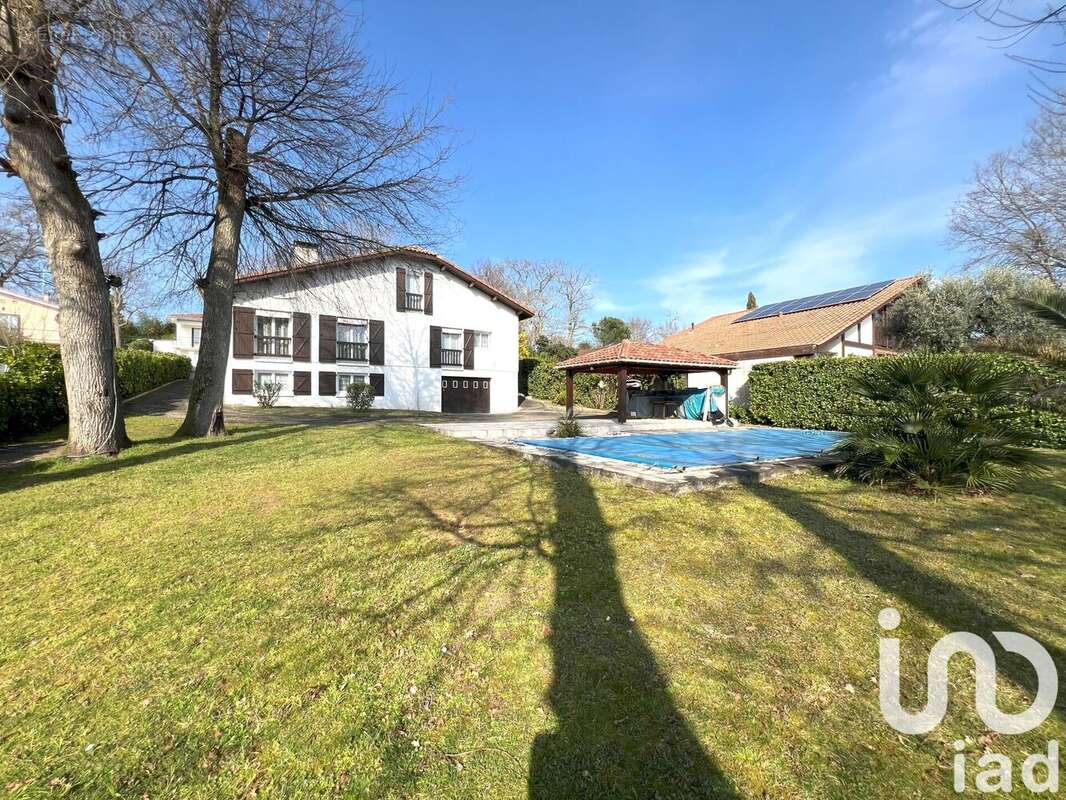 Photo 2 - Maison à SAINT-PIERRE-DU-MONT