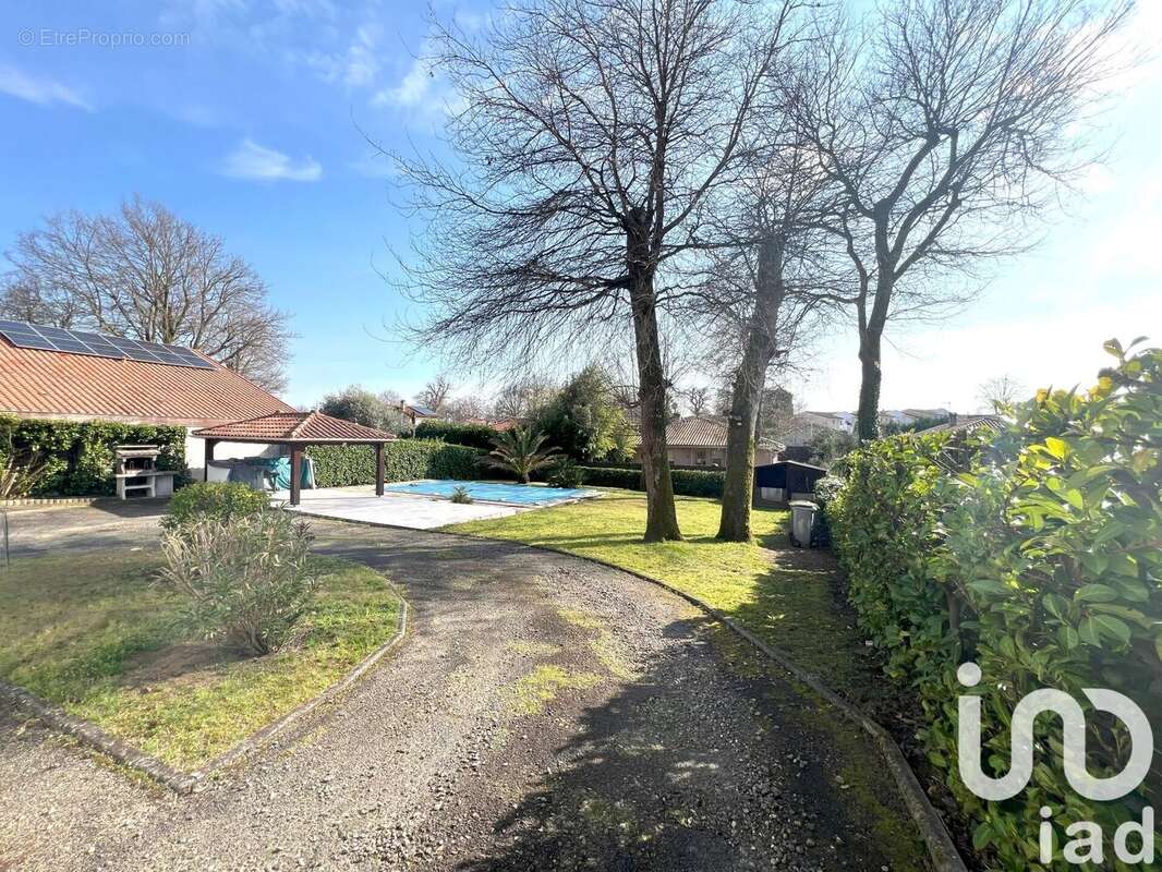 Photo 3 - Maison à SAINT-PIERRE-DU-MONT