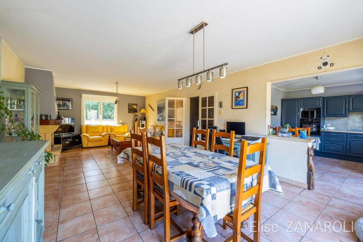 Photo 6 - Maison à ROUSSY-LE-VILLAGE