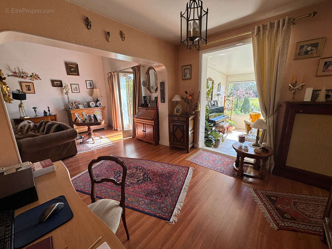 Maison à MONTFORT-L'AMAURY