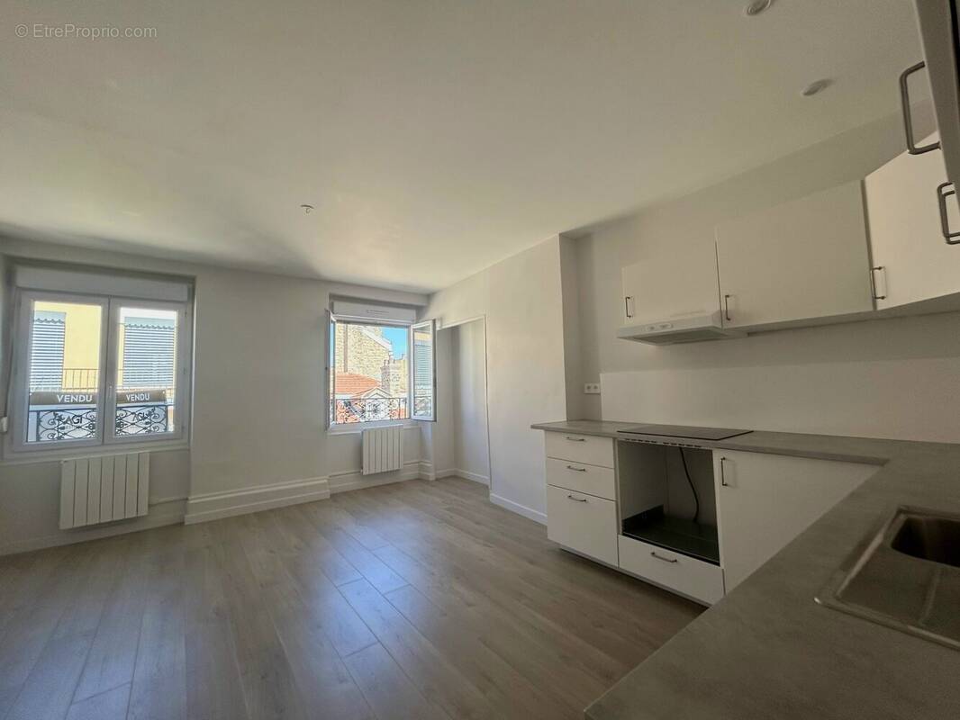 Appartement à LYON-7E