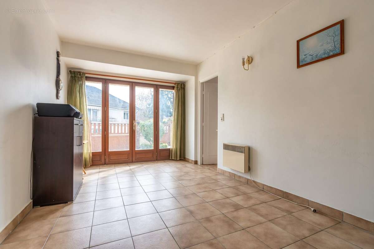 Maison à PONTAULT-COMBAULT