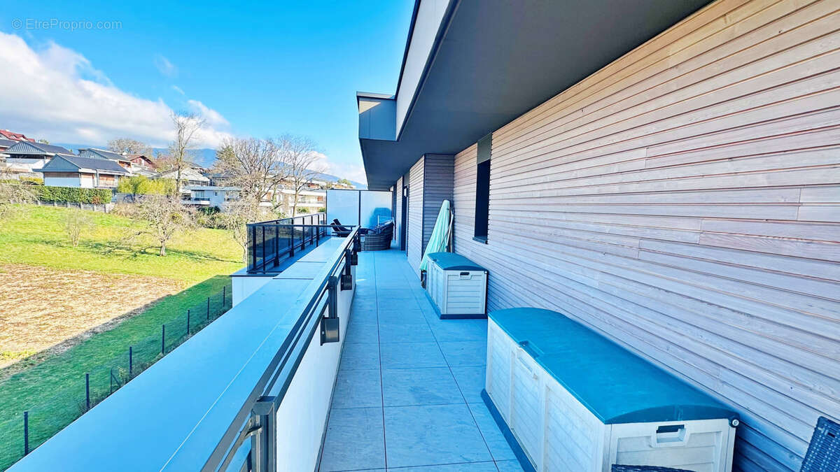 Appartement à VETRAZ-MONTHOUX