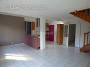 Maison à LA QUEUE-LES-YVELINES