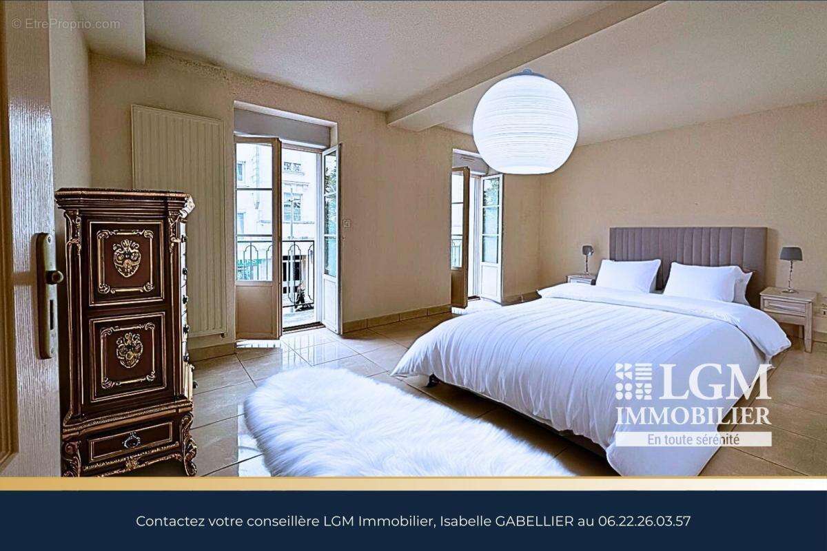 Appartement à VICHY