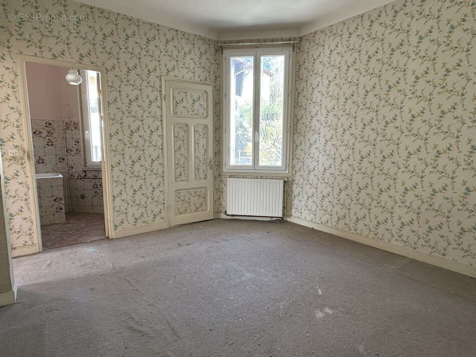 Maison à ROQUEBILLIERE