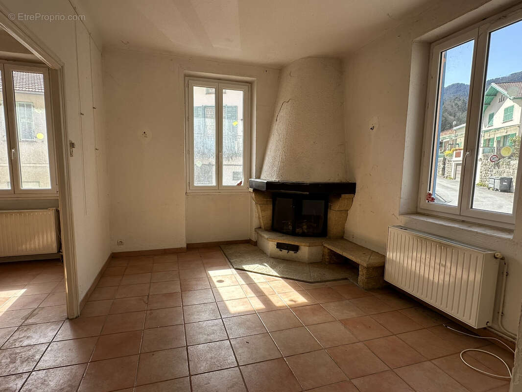 Maison à ROQUEBILLIERE