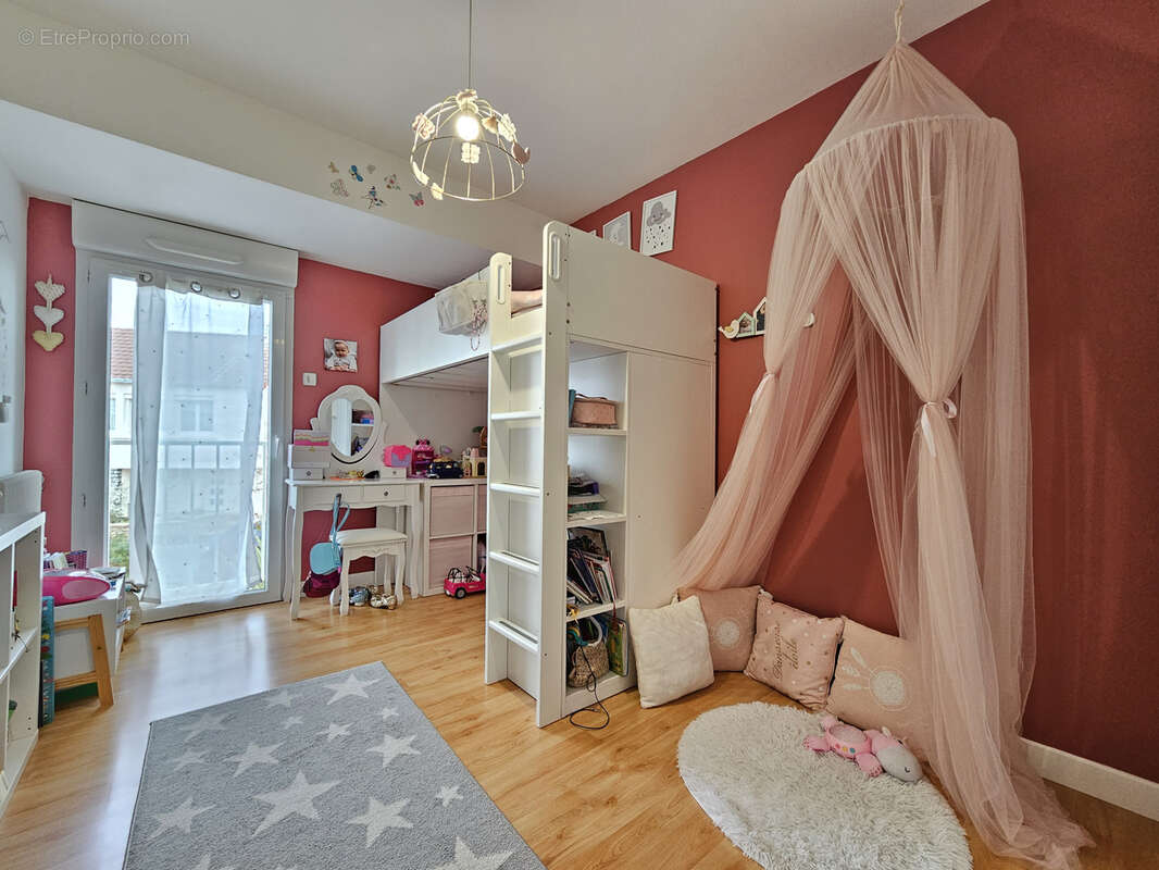 Maison à LES HERBIERS