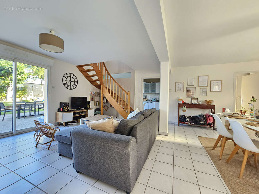 Maison à LES HERBIERS