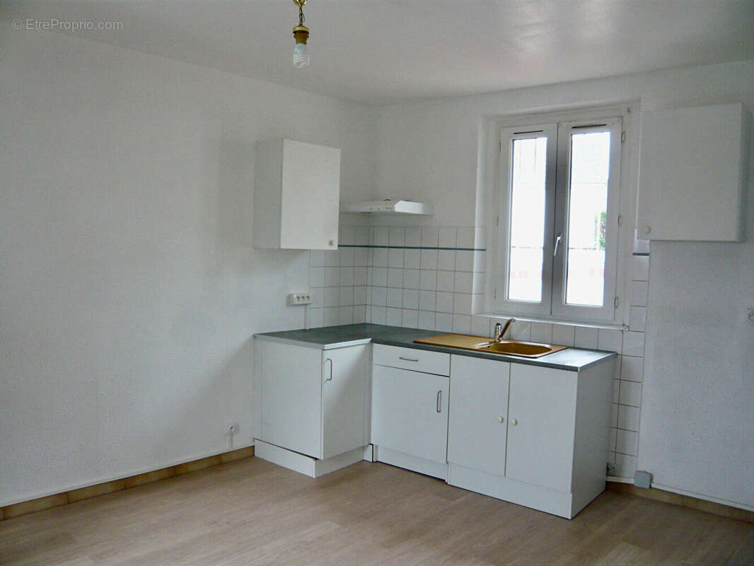 Appartement à CORBEIL-ESSONNES