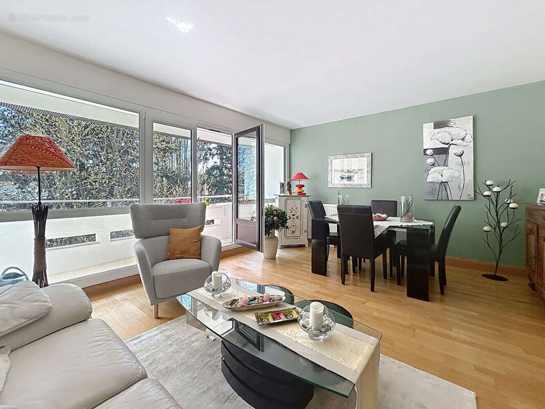 Appartement à VILLEBON-SUR-YVETTE