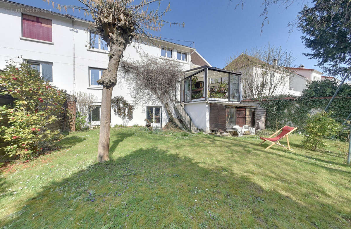 Maison à CHAMPIGNY-SUR-MARNE