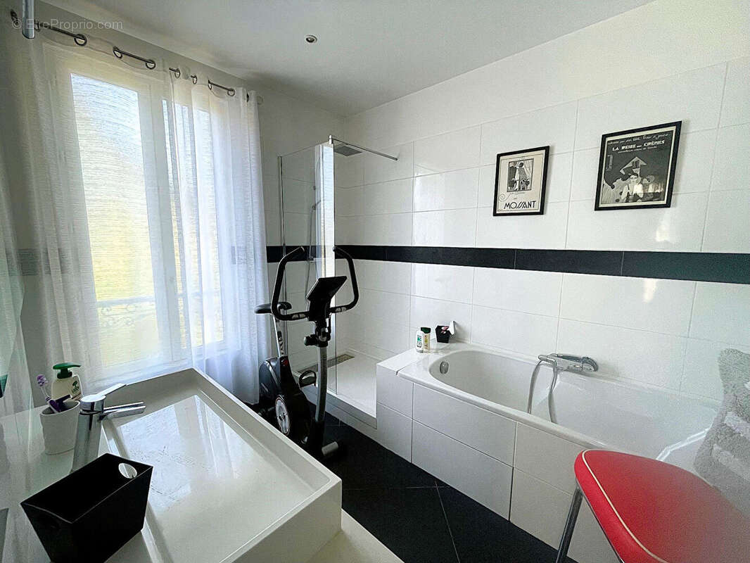 Maison à SAINT-LEU-LA-FORET