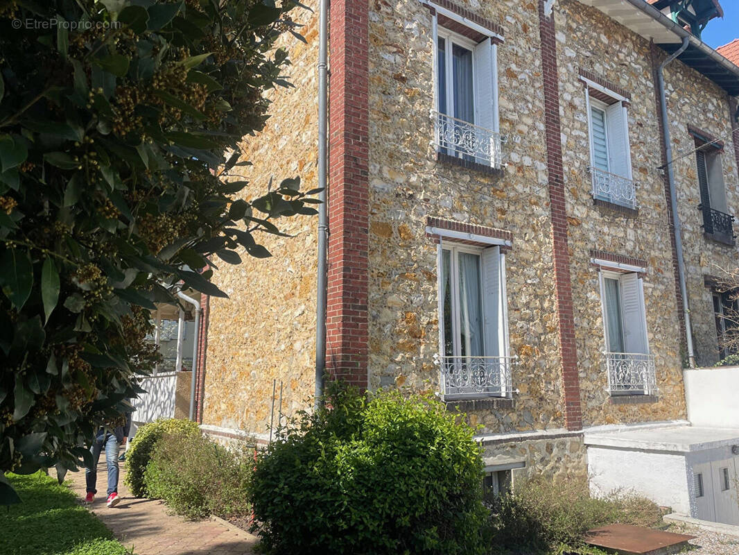 Maison à SAINT-LEU-LA-FORET