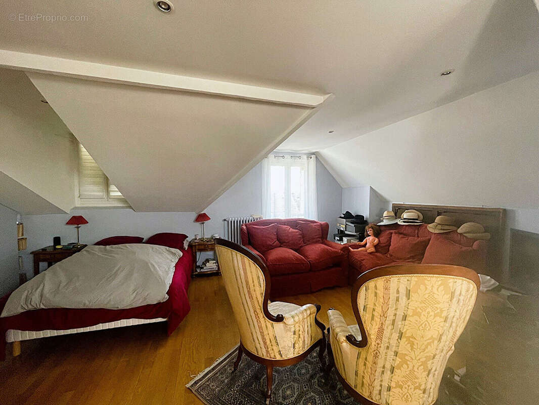 Maison à SAINT-LEU-LA-FORET