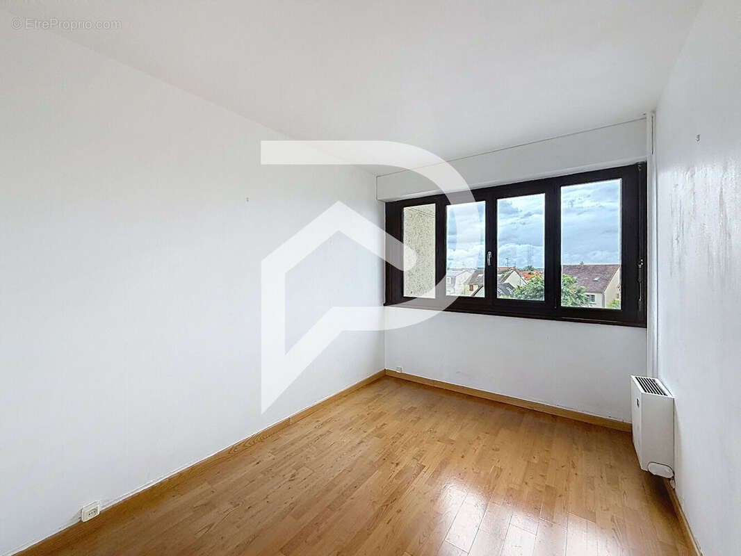 Appartement à CHENNEVIERES-SUR-MARNE