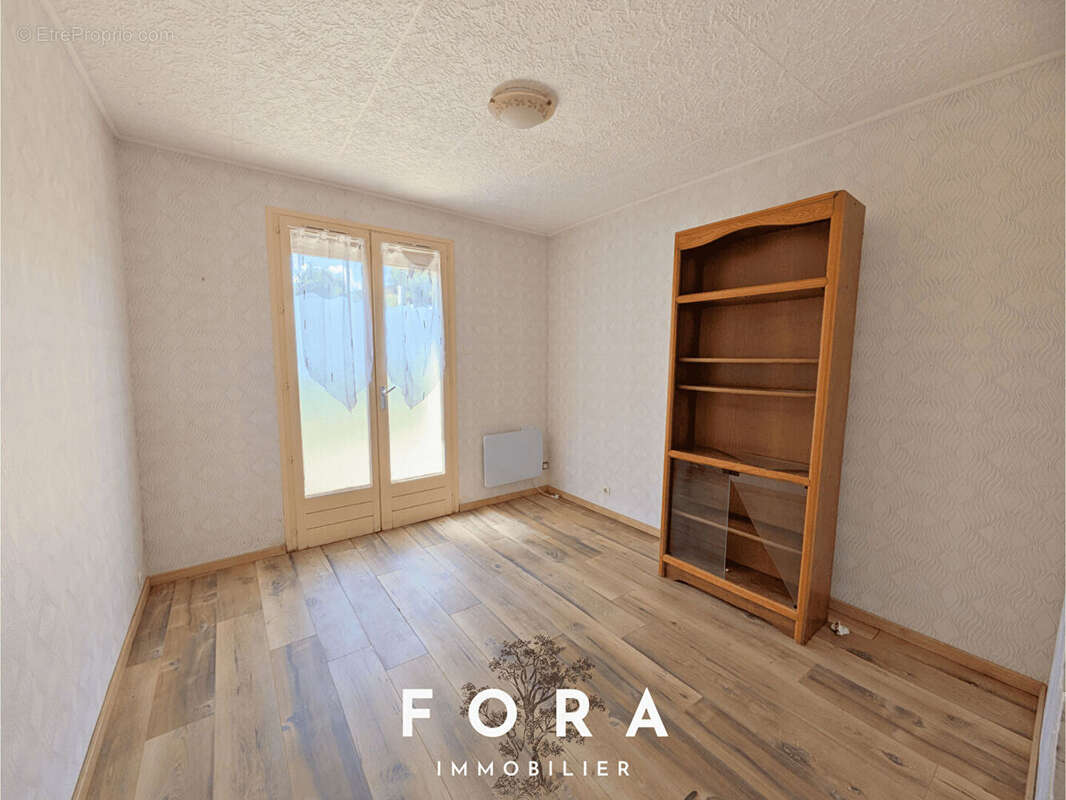 Maison à LA CHAPELLE-BICHE