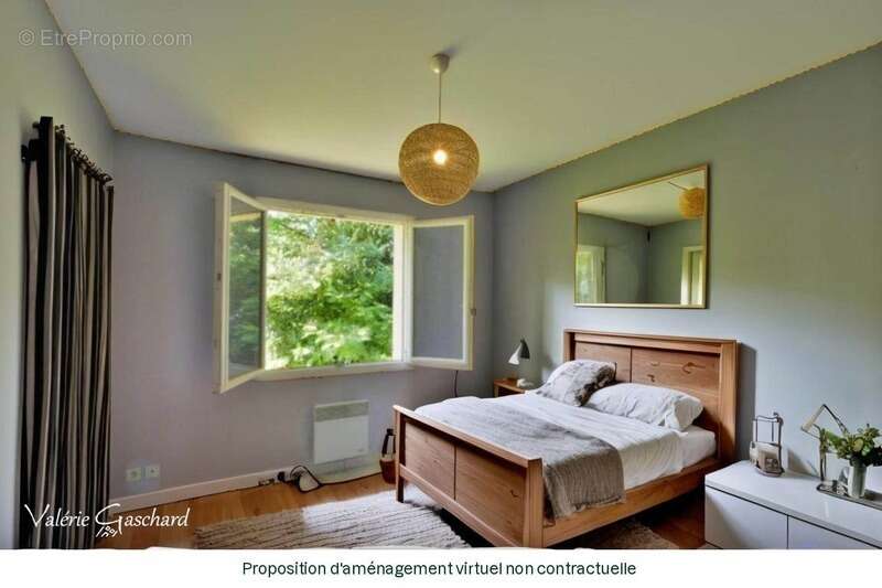 Maison à SAINT-SEURIN-SUR-L'ISLE