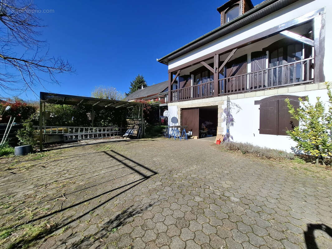 Maison à MAULEON-LICHARRE