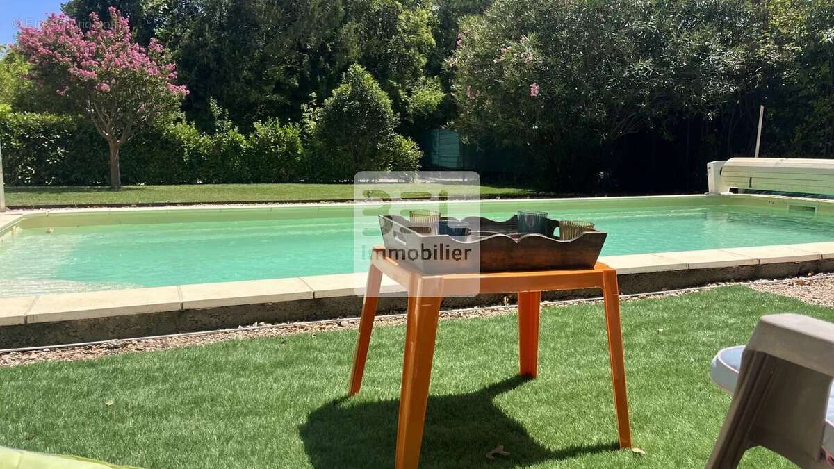 Maison à LORIOL-DU-COMTAT