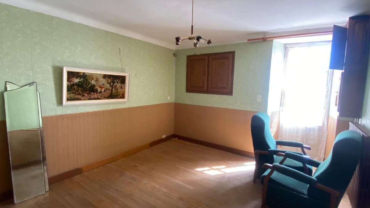 Maison à PIERREFICHE