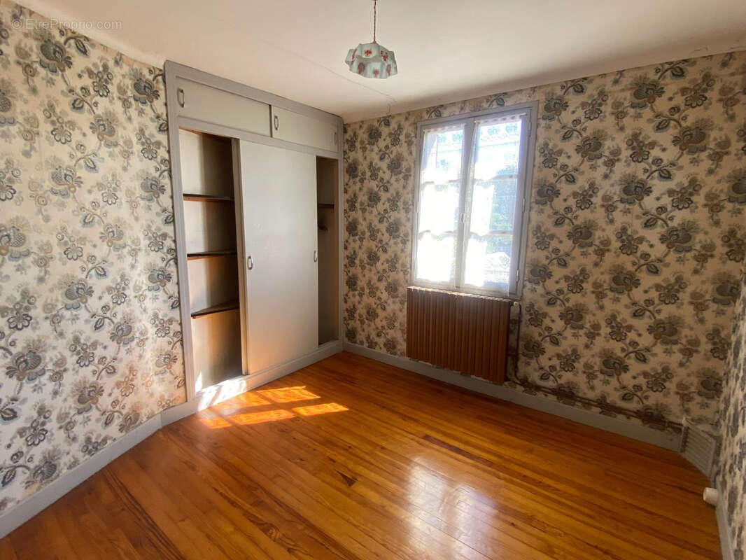 Maison à PIERREFICHE