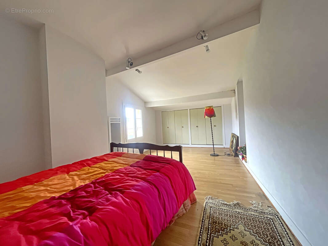 Appartement à ARVEYRES