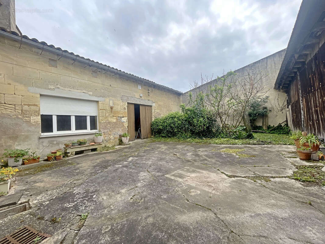 Appartement à ARVEYRES