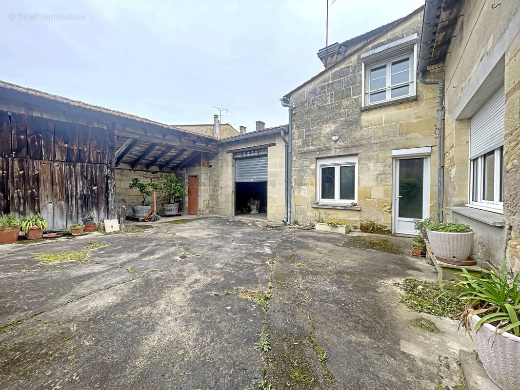 Appartement à ARVEYRES