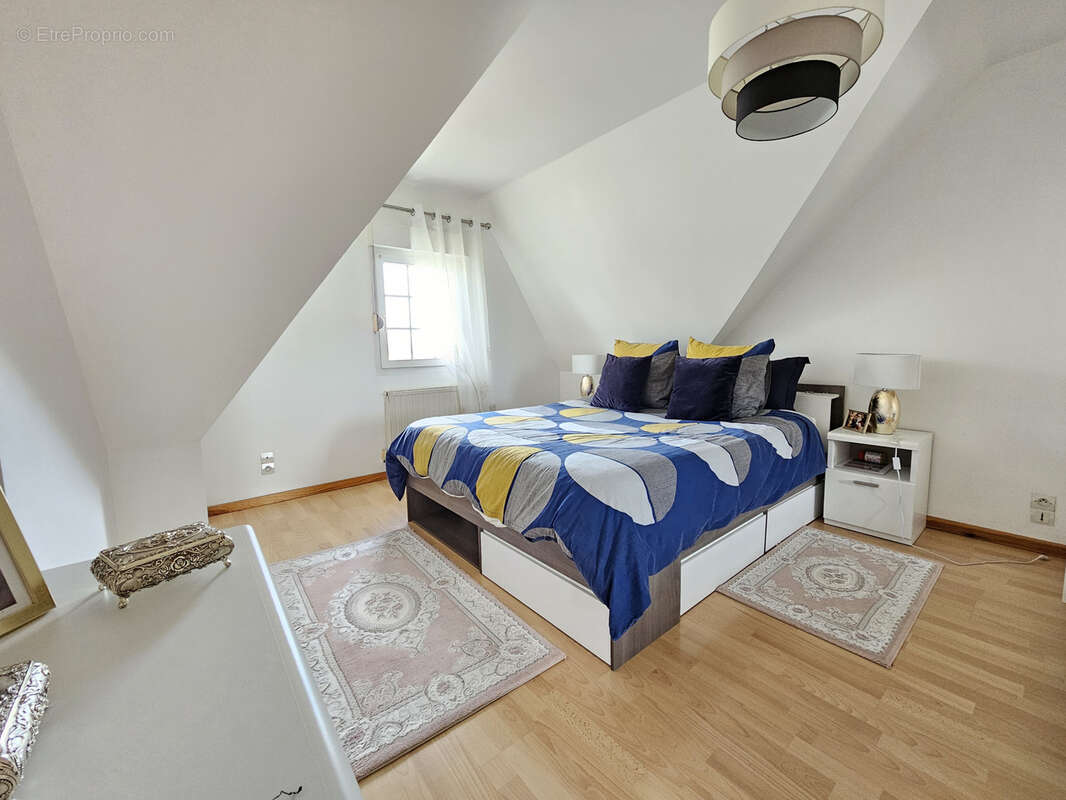 Maison à SAINT-GEORGES-DES-GROSEILLERS